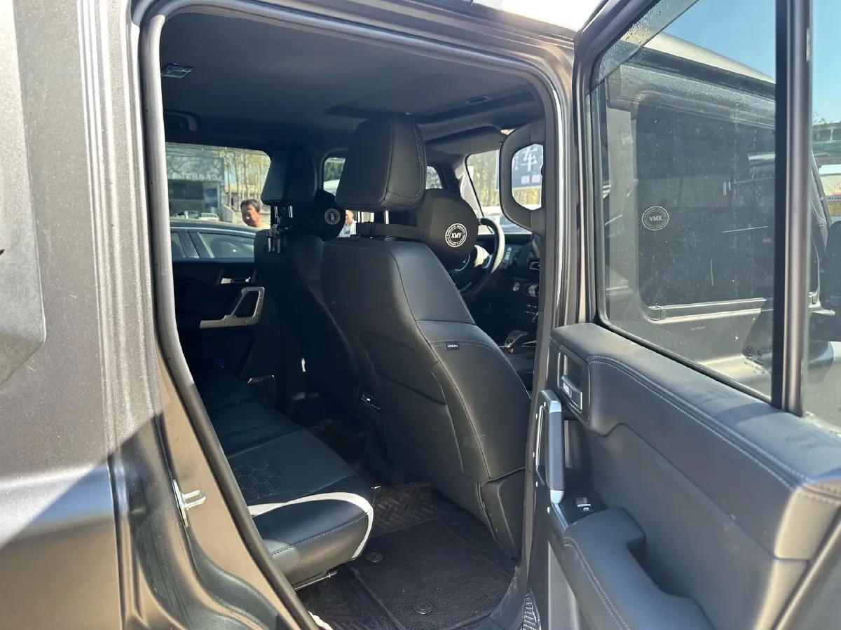 2024 212 212 T01 2.0T 252HP L4 8AT,autocango,china used car exporter,china ev exporter,chinese used car exporter,chinese used ev exporter