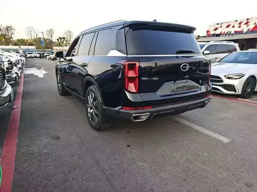 2022 GAC Trumpchi GS8 2.0T 252HP L4 8AT,autocango,china used car exporter,china ev exporter,chinese used car exporter,chinese used ev exporter