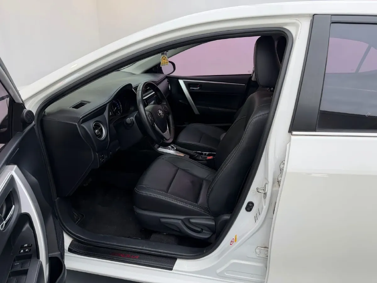 2017 Toyota Corolla 1.2T 116HP L4 CVT,autocango,china used car exporter,china ev exporter,chinese used car exporter,chinese used ev exporter