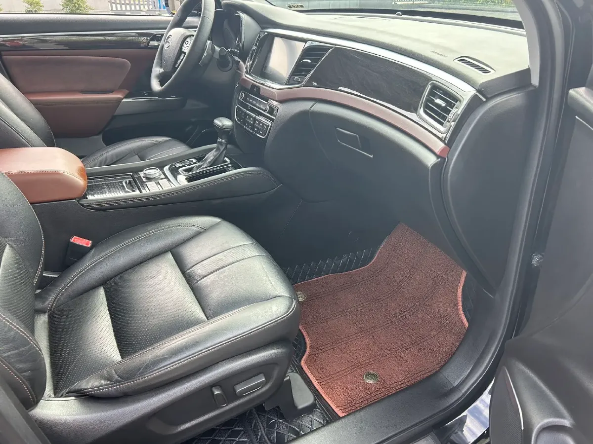 2017 GAC Trumpchi GS8 2.0T 201HP L4 6AT,autocango,china used car exporter,china ev exporter,chinese used car exporter,chinese used ev exporter