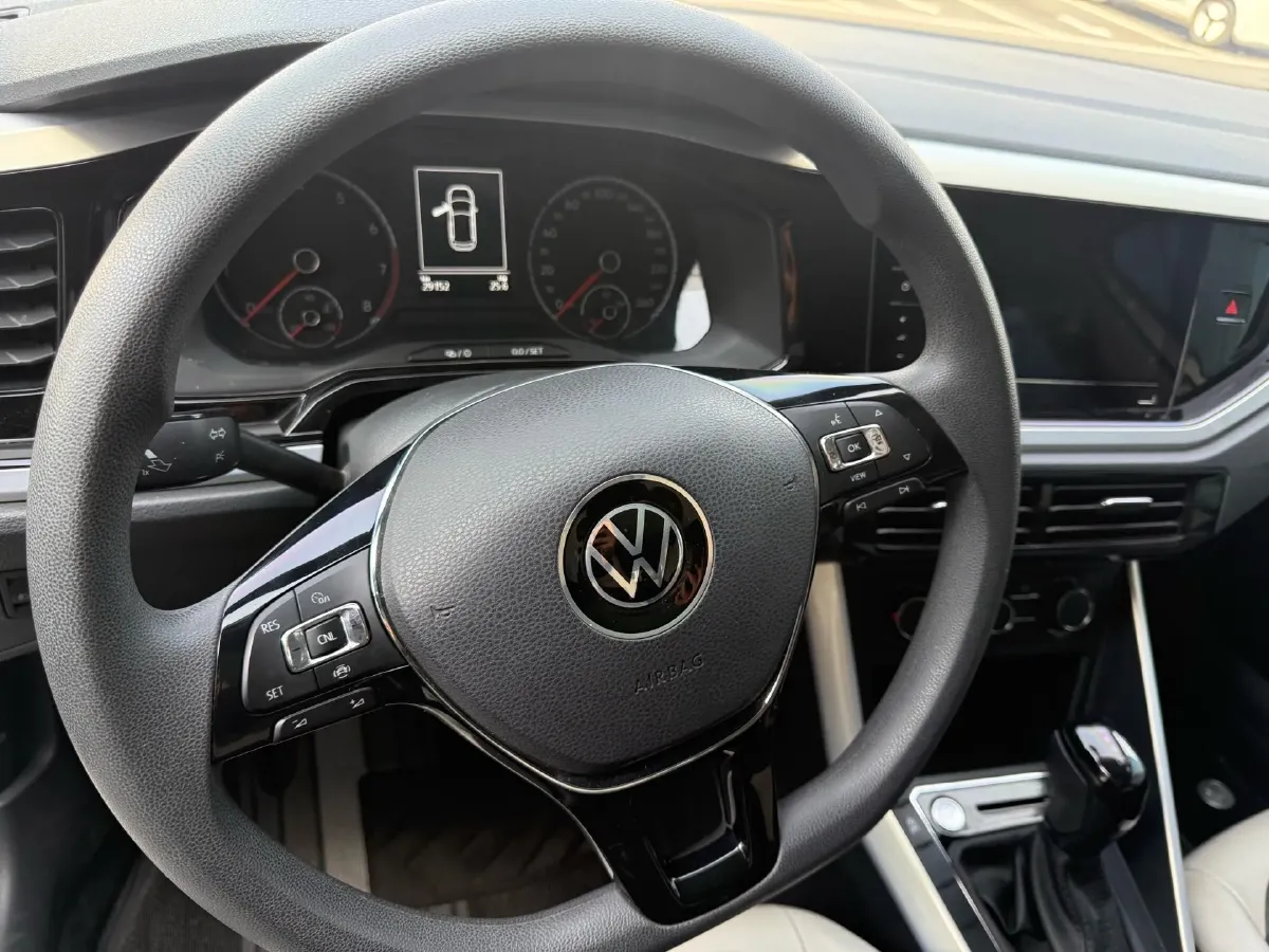 2021 Haval H6 1.5T 169HP L4 7DCT,autocango,china used car exporter,china ev exporter,chinese used car exporter,chinese used ev exporter