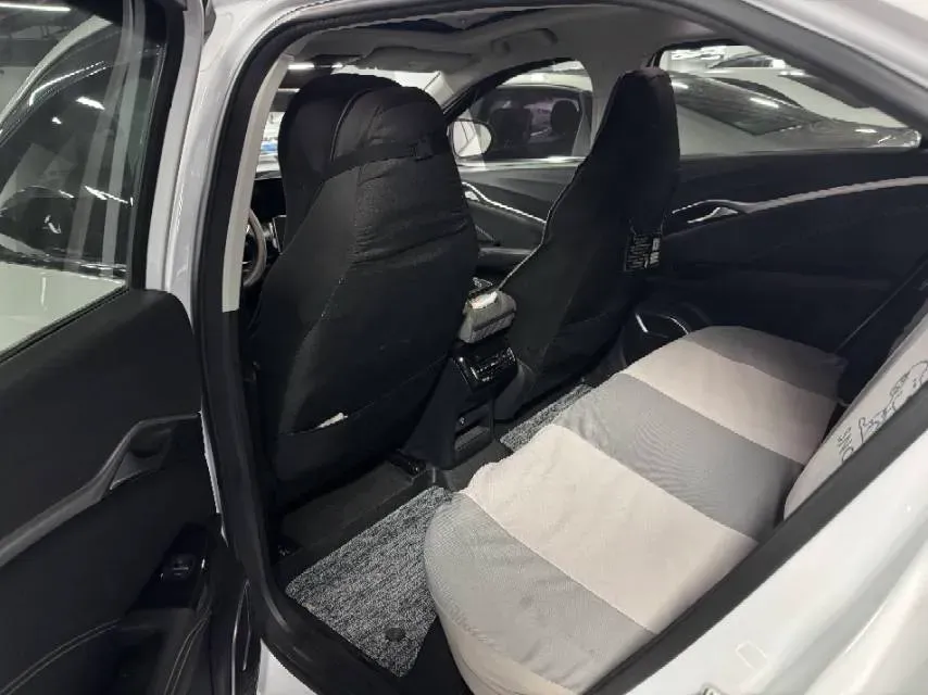 2022 MAXUS D60 1.5T 169HP L4 7DCT,autocango,china used car exporter,china ev exporter,chinese used car exporter,chinese used ev exporter