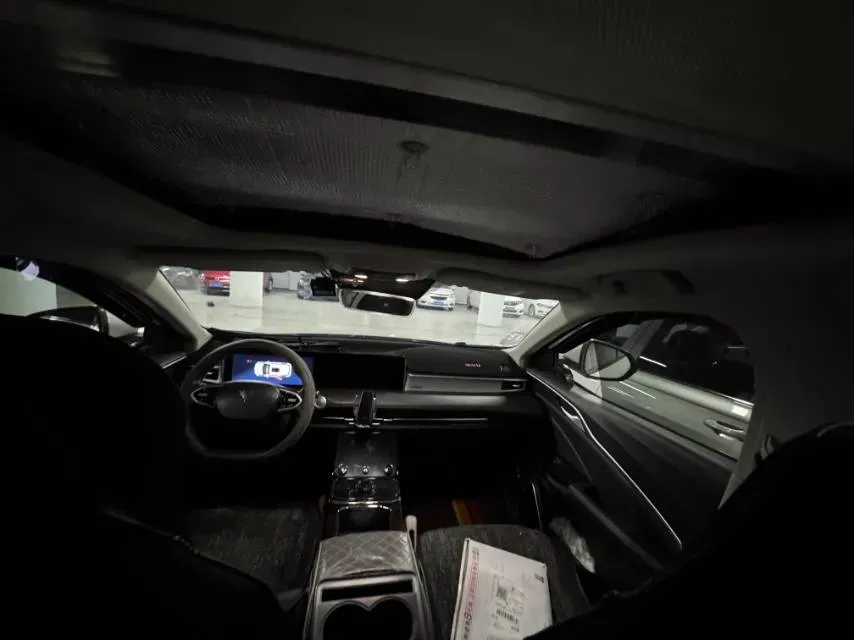 2022 MAXUS D60 1.5T 169HP L4 7DCT,autocango,china used car exporter,china ev exporter,chinese used car exporter,chinese used ev exporter