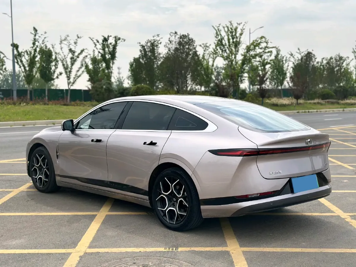 2025 ChangAn QiYuan A07 BEV 79.97KWH,autocango,china used car exporter,china ev exporter,chinese used car exporter,chinese used ev exporter