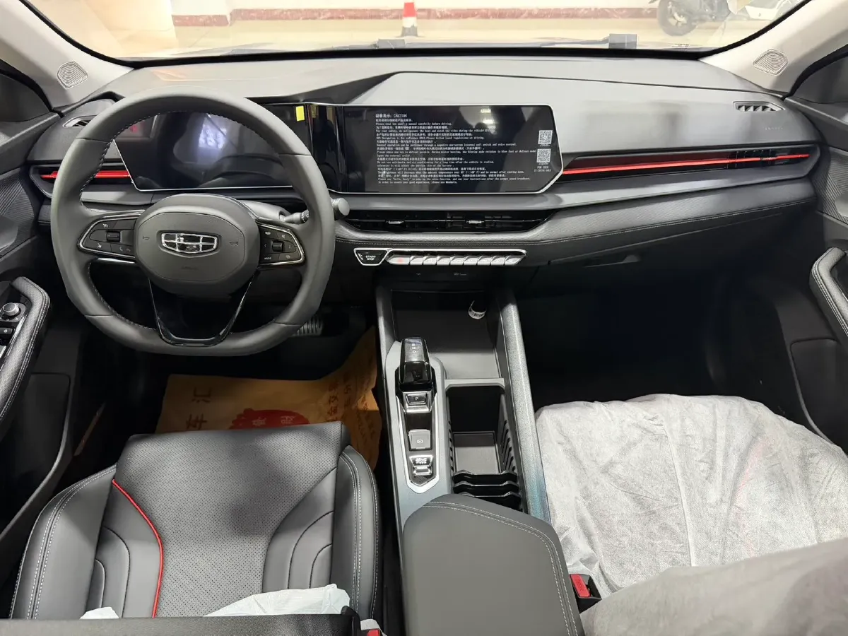 2024 Geely Binray 1.5T 181HP L4 7DCT,autocango,china used car exporter,china ev exporter,chinese used car exporter,chinese used ev exporter