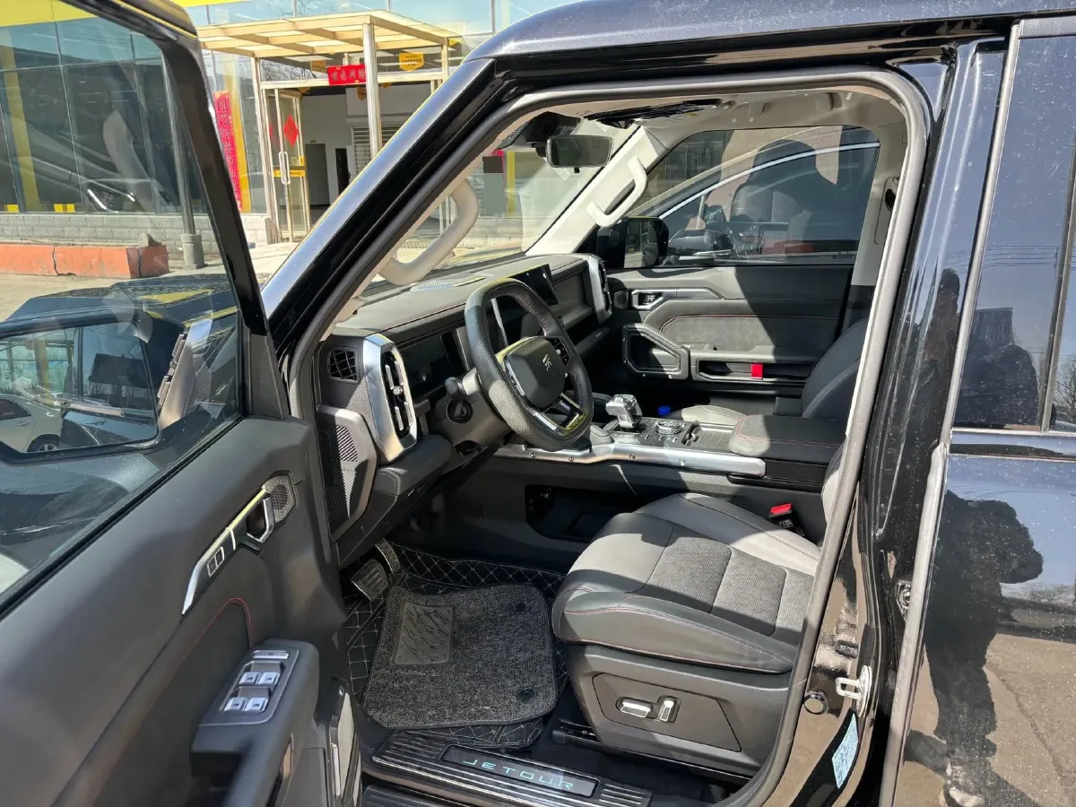 2024 Jetour ShanHai TravellerC-DM 1.5T 156HP L4 3DHT PHEV 43.24KWH,autocango,china used car exporter,china ev exporter,chinese used car exporter,chinese used ev exporter