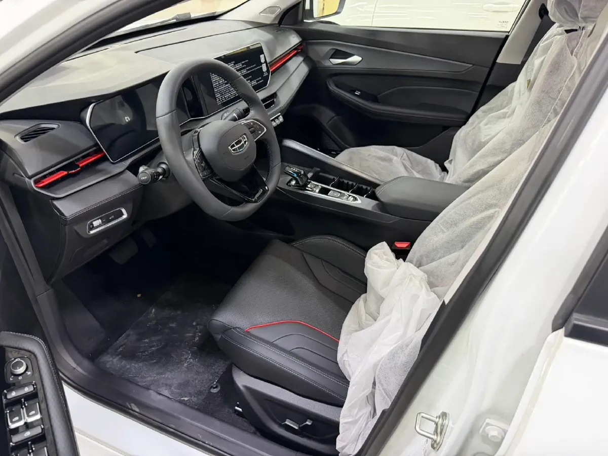 2024 Geely Binray 1.5T 181HP L4 7DCT,autocango,china used car exporter,china ev exporter,chinese used car exporter,chinese used ev exporter