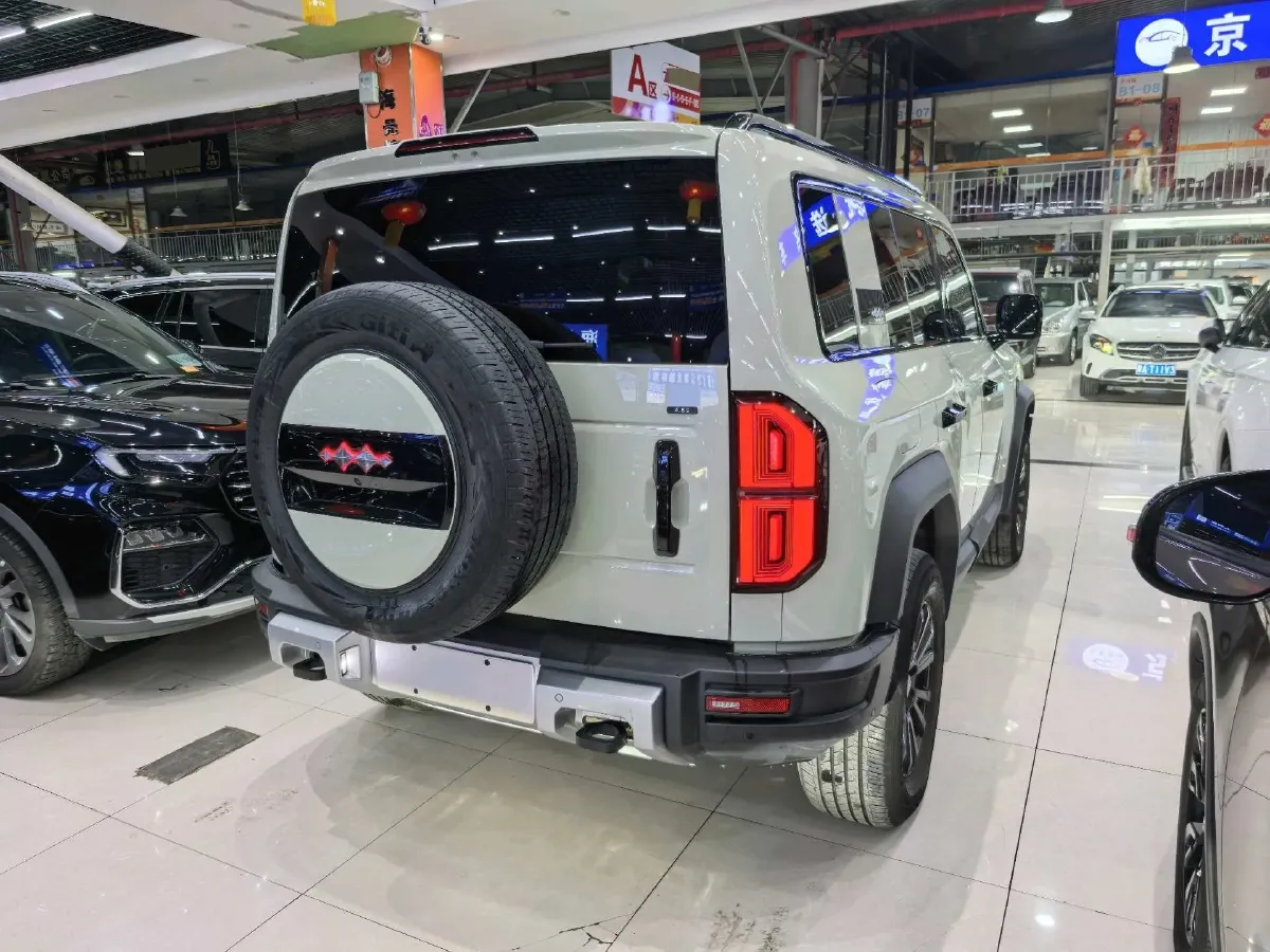 2023 FangChengBao Bao 5 1.5T 194HP L4 E-CVT PHEV 31.8KWH,autocango,china used car exporter,china ev exporter,chinese used car exporter,chinese used ev exporter