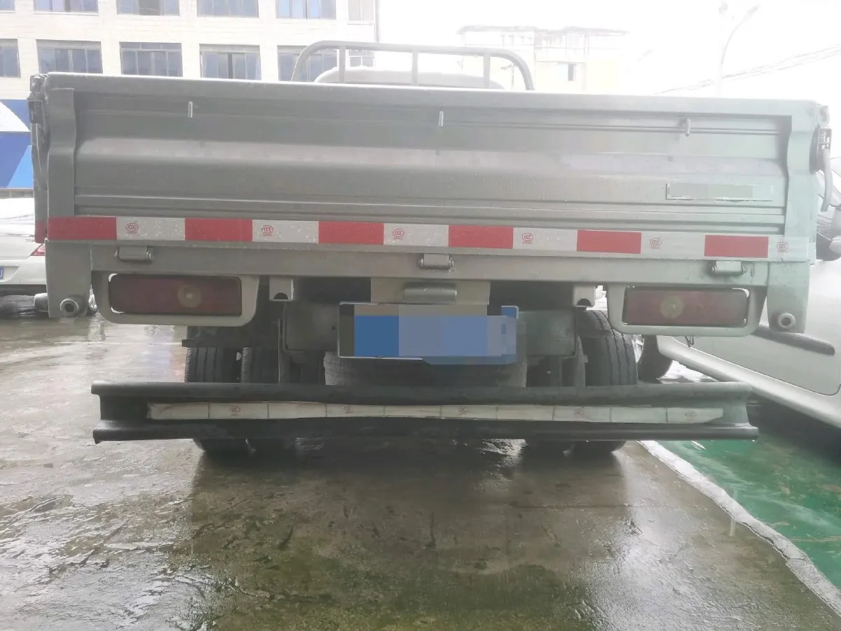 2017 DongFeng Forthing Joyear X5 1.6L 122HP L4 5MT,autocango,china used car exporter,china ev exporter,chinese used car exporter,chinese used ev exporter