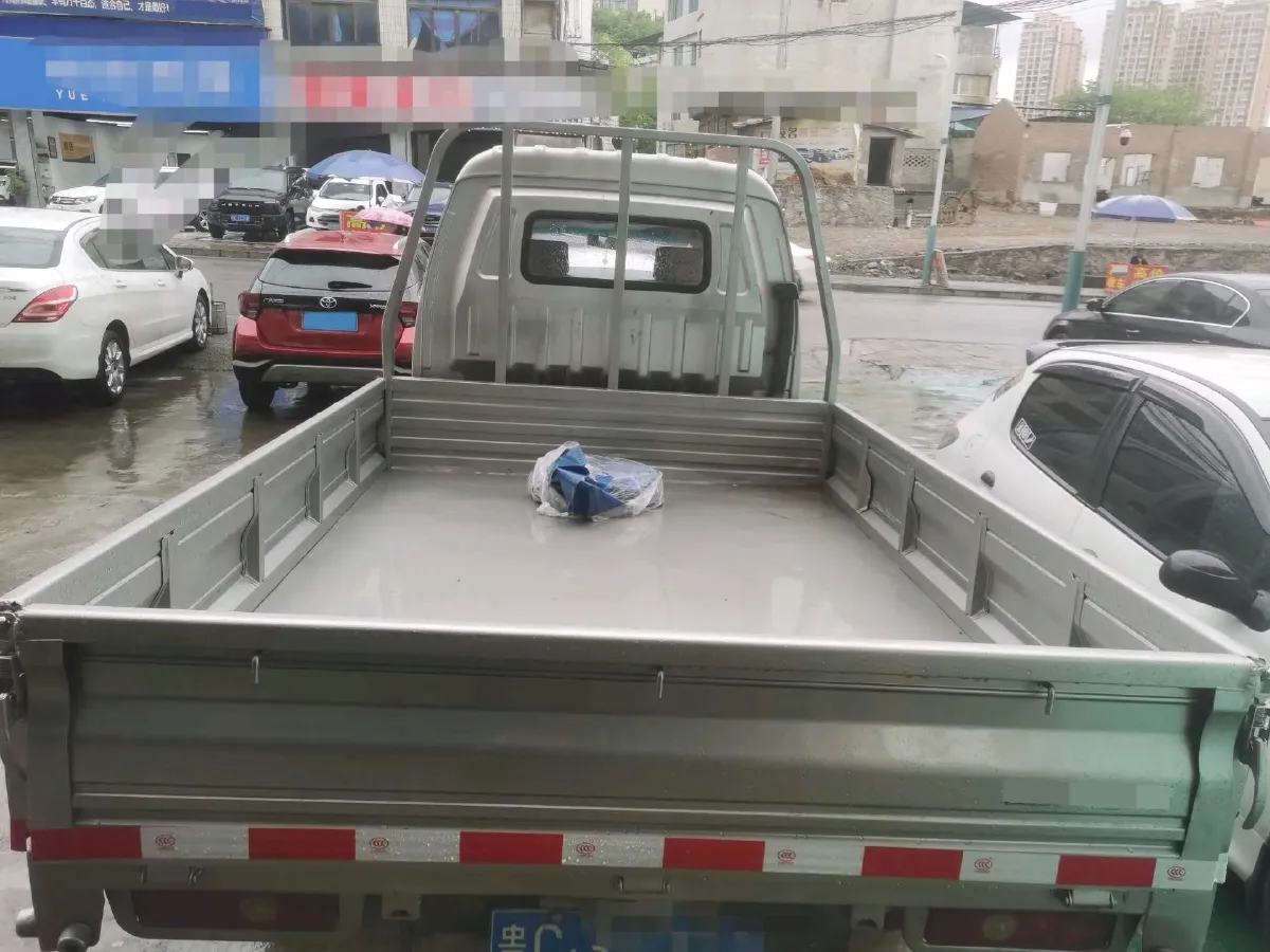 2017 DongFeng Forthing Joyear X5 1.6L 122HP L4 5MT,autocango,china used car exporter,china ev exporter,chinese used car exporter,chinese used ev exporter