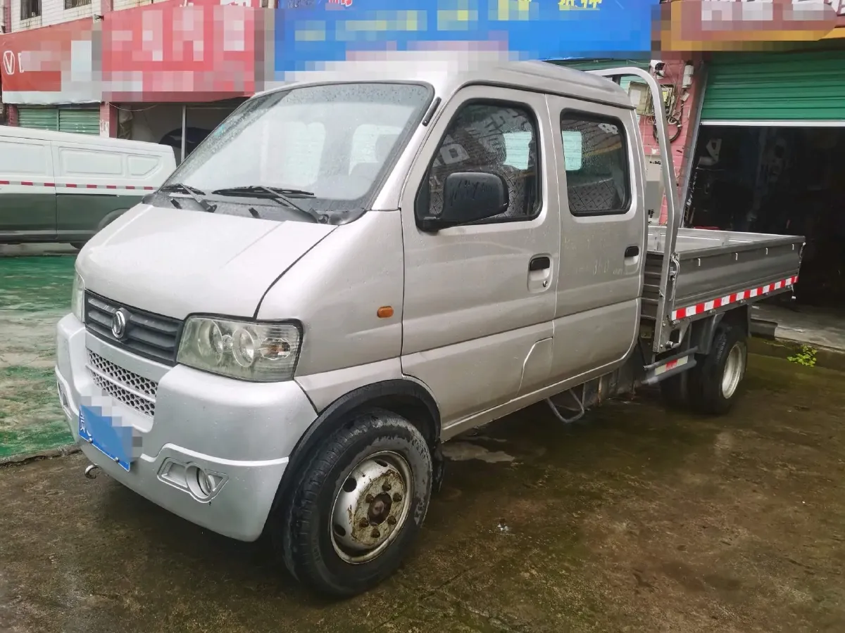 2017 DongFeng Forthing Joyear X5 1.6L 122HP L4 5MT,autocango,china used car exporter,china ev exporter,chinese used car exporter,chinese used ev exporter