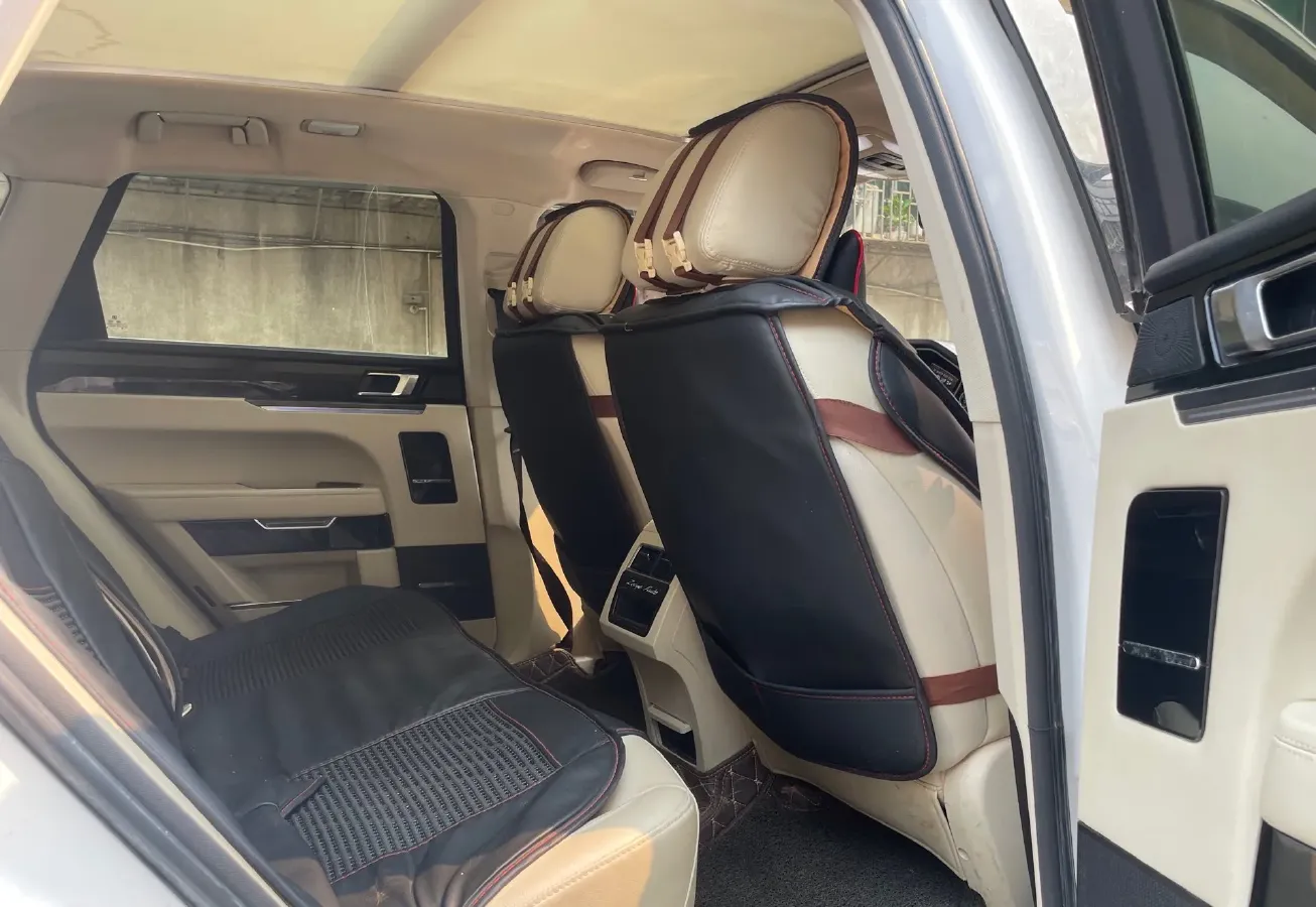 2017 Zotye T700 1.8T 177HP L4 6DCT,autocango,china used car exporter,china ev exporter,chinese used car exporter,chinese used ev exporter