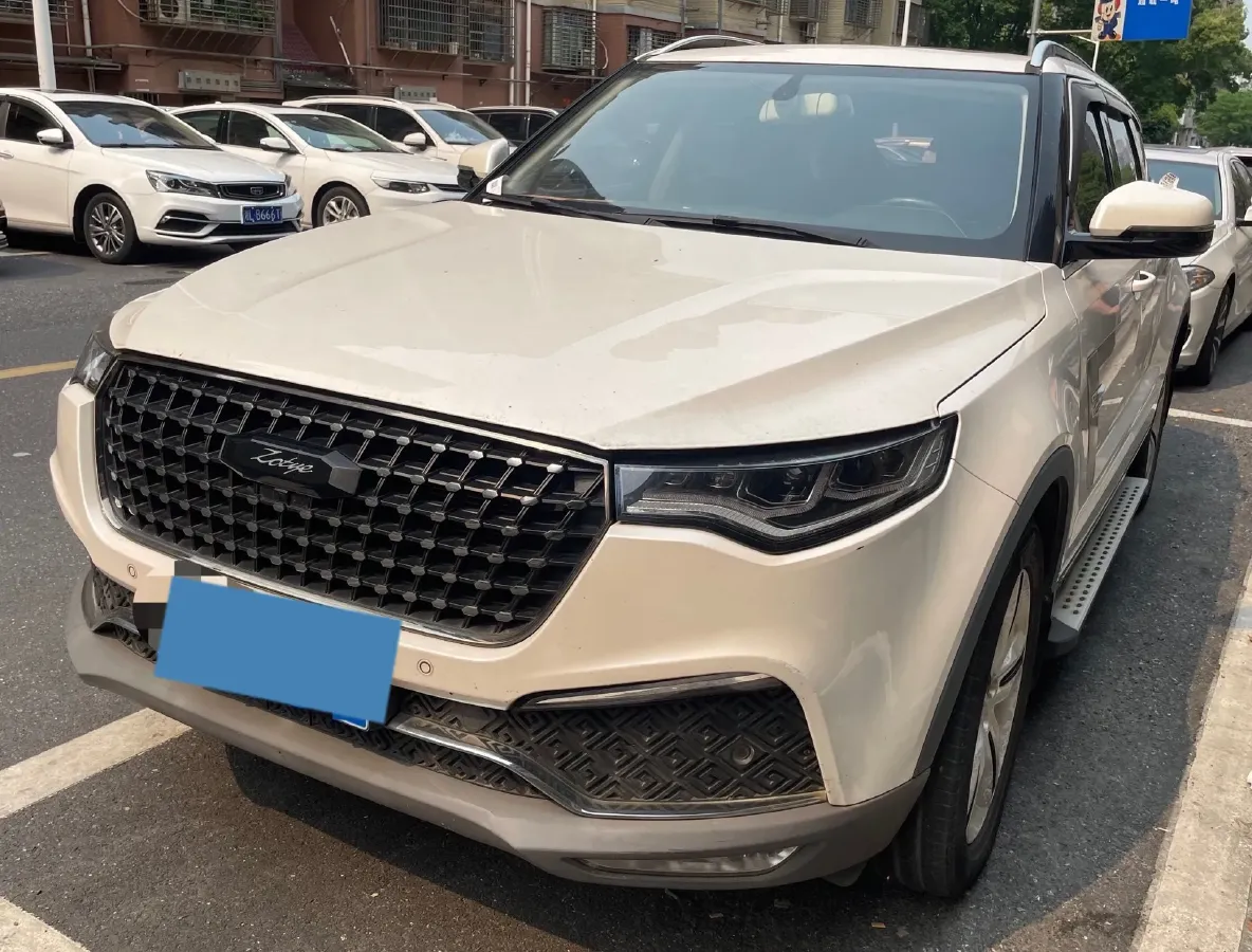 2017 Zotye T700 1.8T 177HP L4 6DCT,autocango,china used car exporter,china ev exporter,chinese used car exporter,chinese used ev exporter