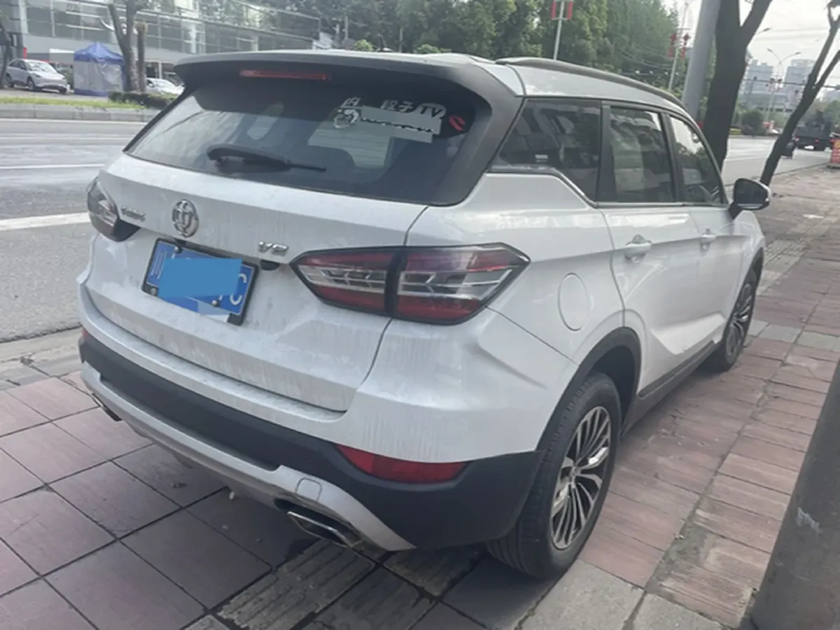 2018 Brilliance Auto V6 1.5T 150HP L4 6MT,autocango,china used car exporter,china ev exporter,chinese used car exporter,chinese used ev exporter