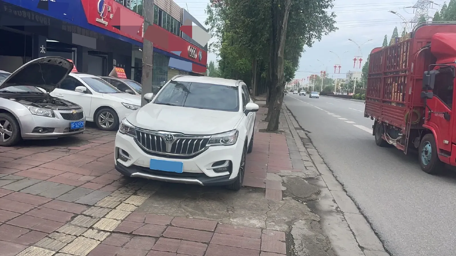 2018 Brilliance Auto V6 1.5T 150HP L4 6MT,autocango,china used car exporter,china ev exporter,chinese used car exporter,chinese used ev exporter