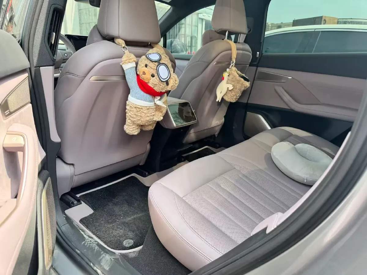 2024 ONVO L60 BEV 60KWH,autocango,china used car exporter,china ev exporter,chinese used car exporter,chinese used ev exporter