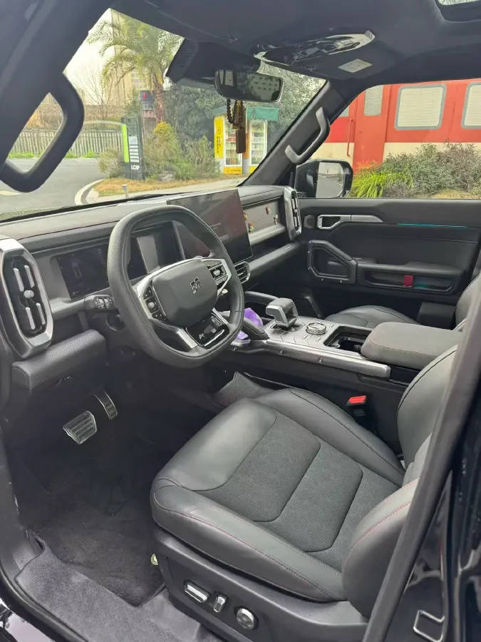 2023 Jetour Traveller 2.0T 254HP L4 7DCT,autocango,china used car exporter,china ev exporter,chinese used car exporter,chinese used ev exporter