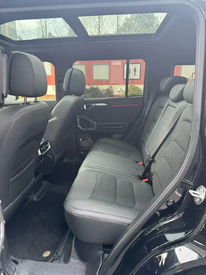 2023 Jetour Traveller 2.0T 254HP L4 7DCT,autocango,china used car exporter,china ev exporter,chinese used car exporter,chinese used ev exporter