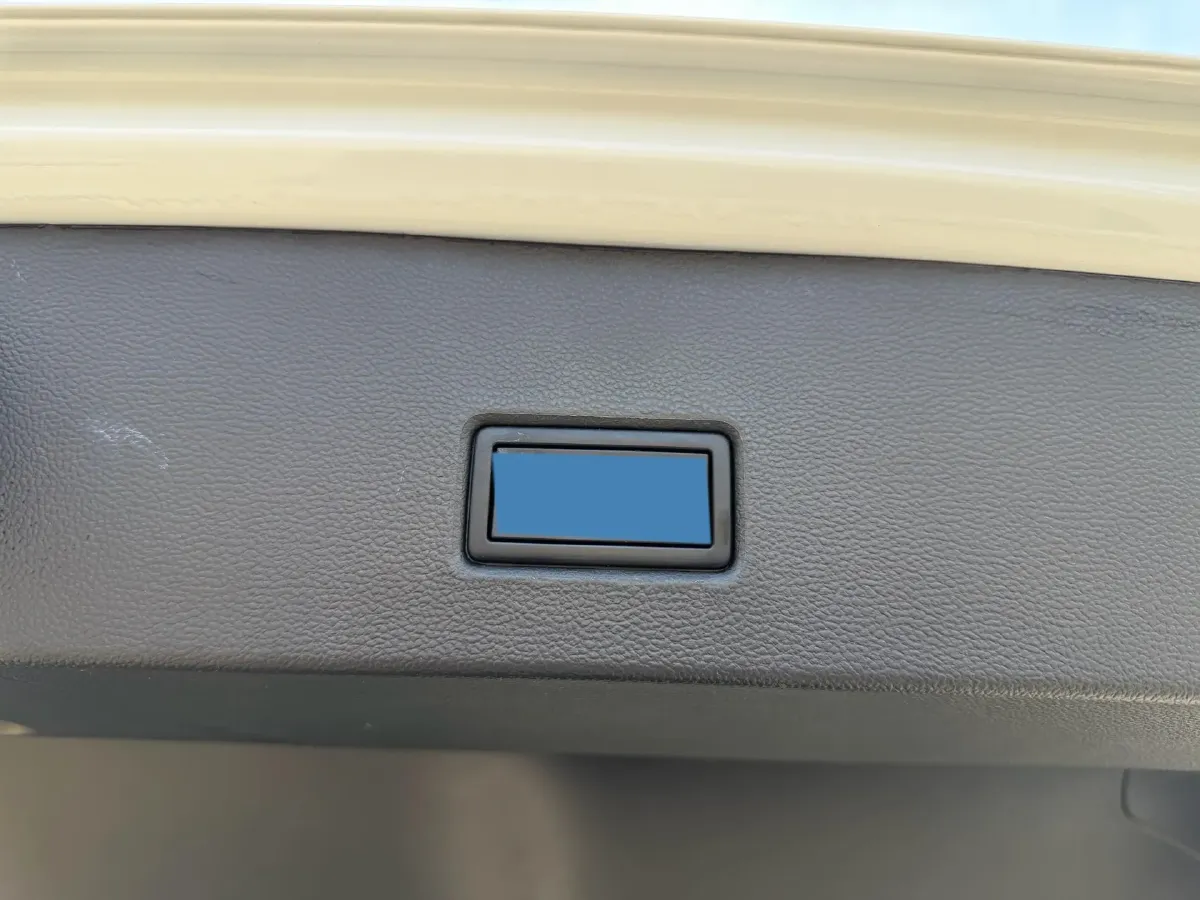 2022 Volkswagen T-Roc 1.4T 150HP L4 7DCT,autocango,china used car exporter,china ev exporter,chinese used car exporter,chinese used ev exporter