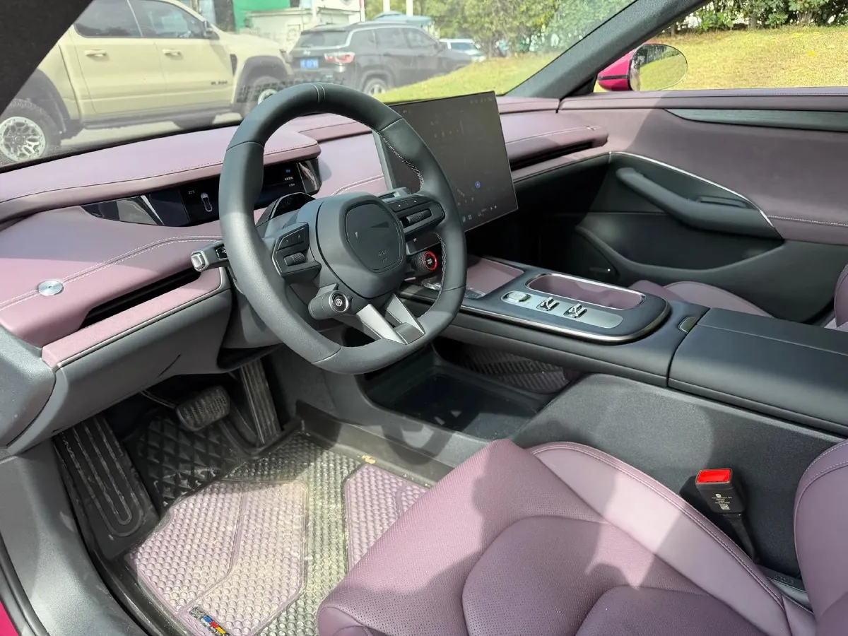 2024 MI SU7 BEV 73.6KWH,autocango,china used car exporter,china ev exporter,chinese used car exporter,chinese used ev exporter