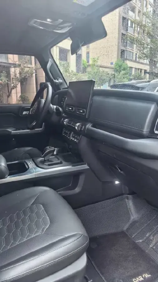 2025 212 212 T01 2.0T 252HP L4 8AT,autocango,china used car exporter,china ev exporter,chinese used car exporter,chinese used ev exporter