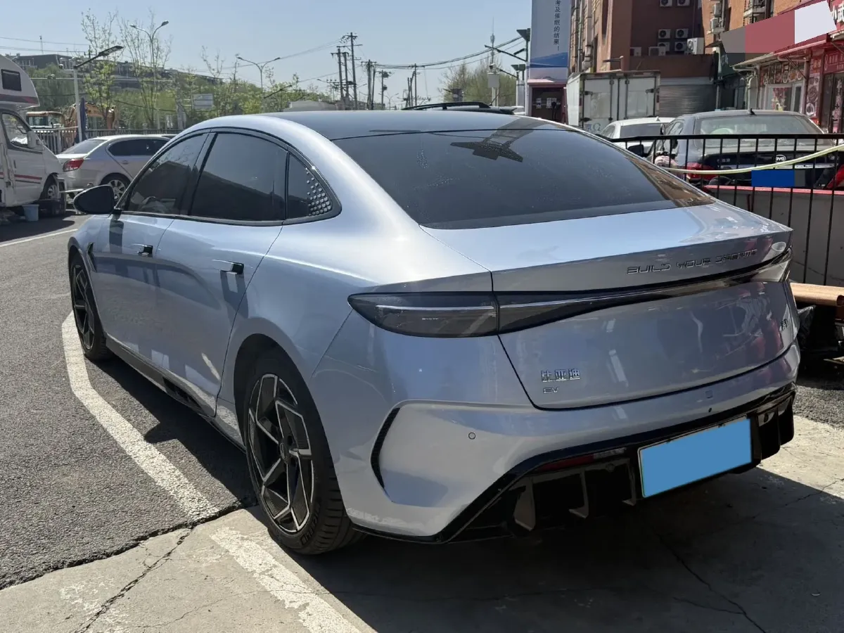 2022 AITO AITO M5 Range Extended 125HP REEV 40KWH,autocango,china used car exporter,china ev exporter,chinese used car exporter,chinese used ev exporter