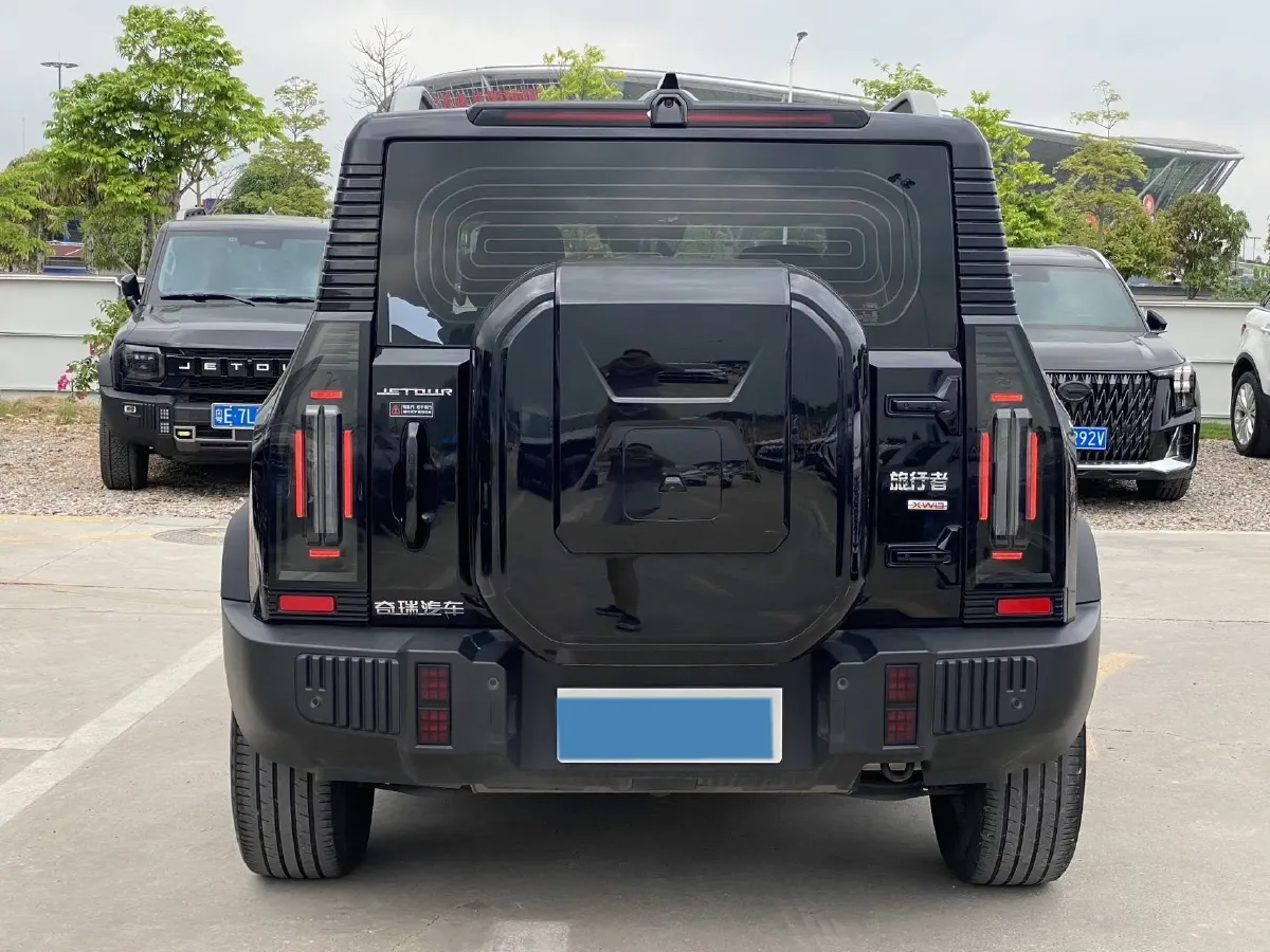 2023 Jetour Traveller 2.0T 254HP L4 7DCT,autocango,china used car exporter,china ev exporter,chinese used car exporter,chinese used ev exporter