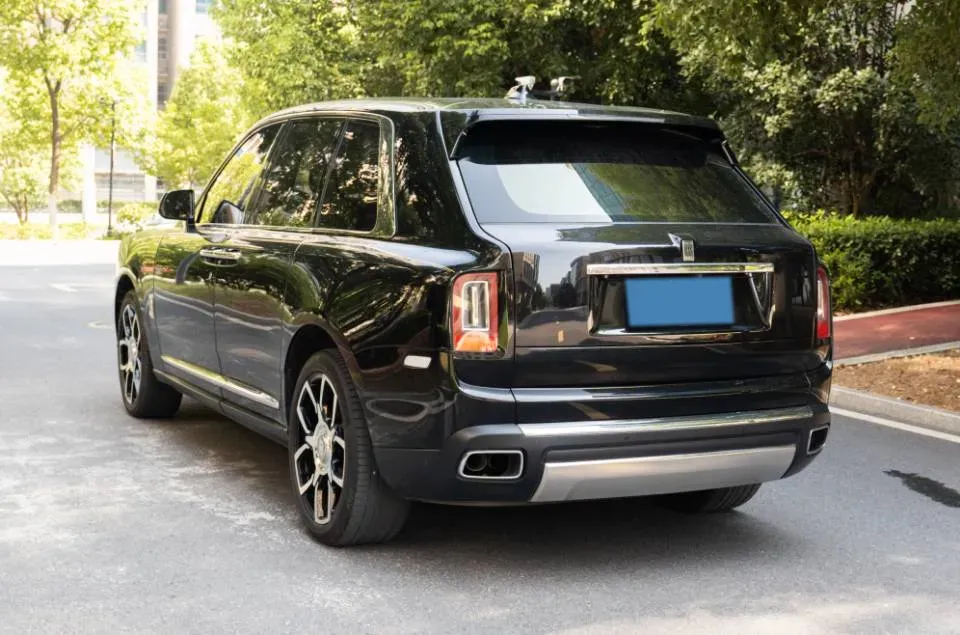 2018 Rolls-Royce Cullinan 6.7T 571HP V12 8AT,autocango,china used car exporter,china ev exporter,chinese used car exporter,chinese used ev exporter