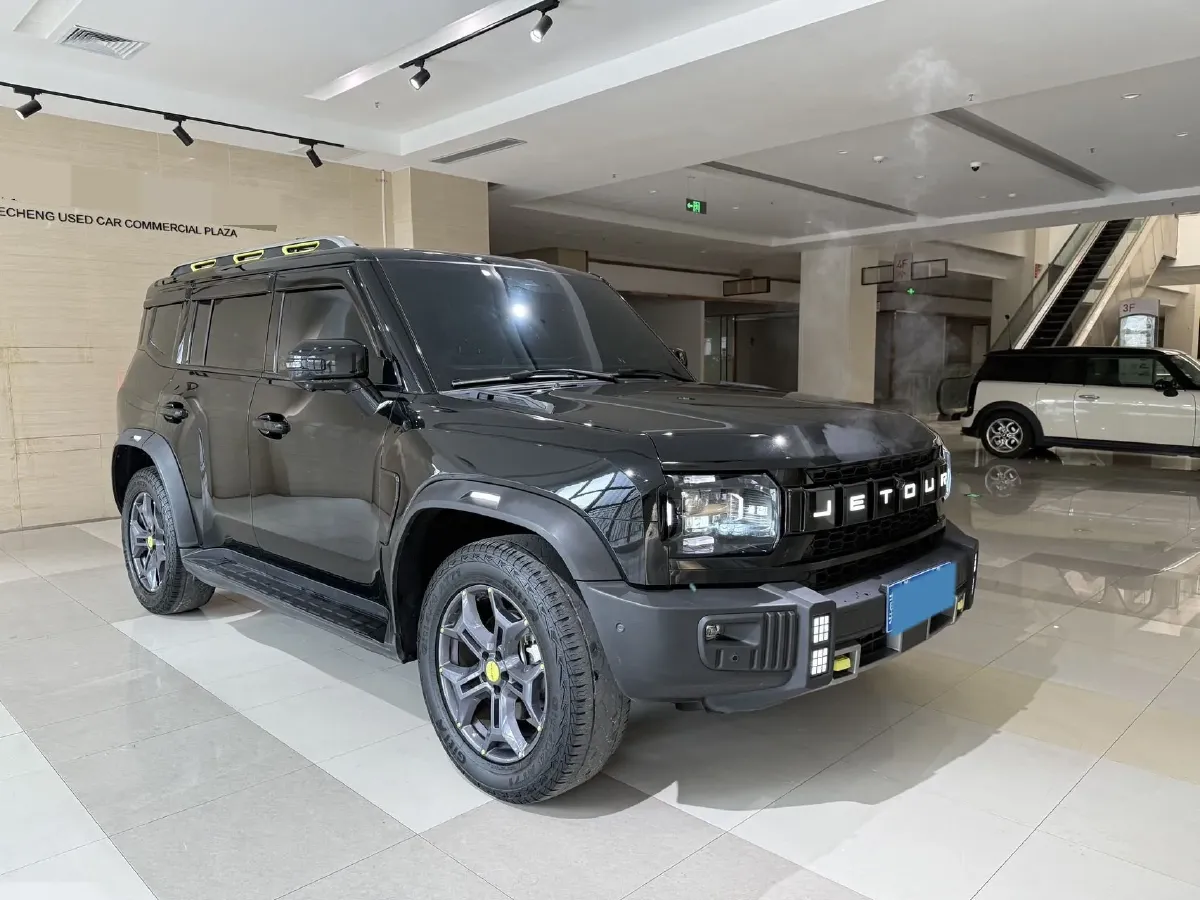 2023 Jetour Traveller 2.0T 254HP L4 7DCT,autocango,china used car exporter,china ev exporter,chinese used car exporter,chinese used ev exporter