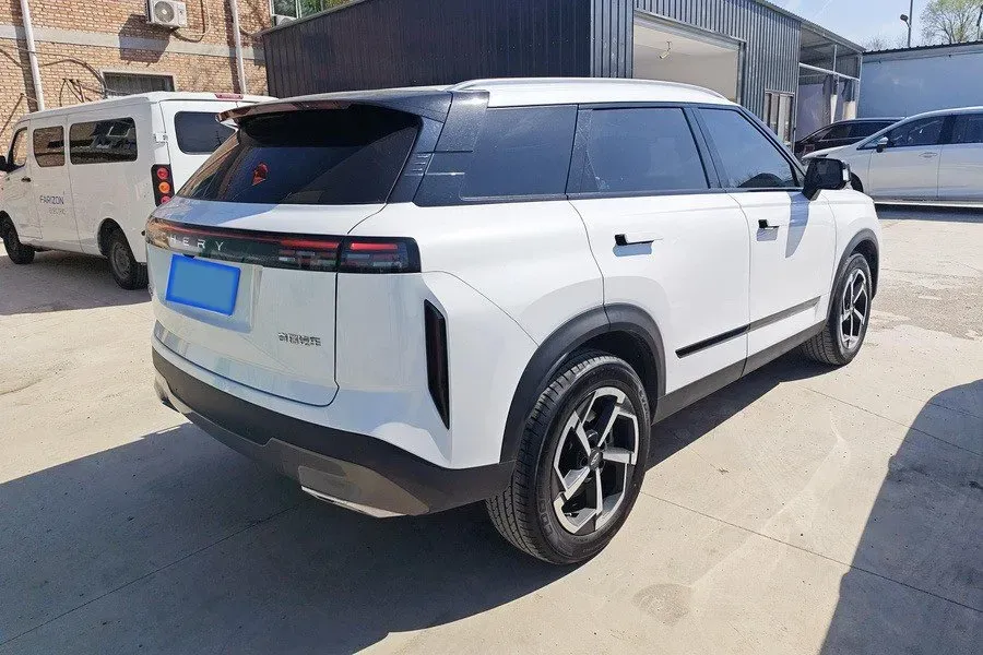2023 Chery Exploration 06 1.6T 197HP L4 7DCT,autocango,china used car exporter,china ev exporter,chinese used car exporter,chinese used ev exporter