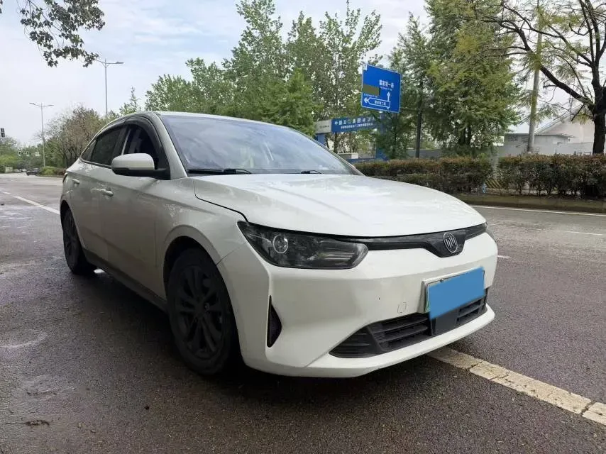 2021 Weltmeister E.5 BEV 49.92KWH,autocango,china used car exporter,china ev exporter,chinese used car exporter,chinese used ev exporter