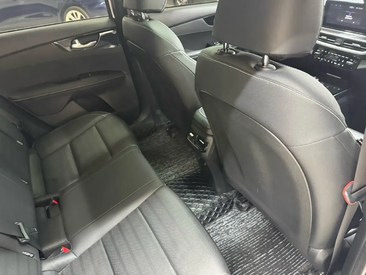 2023 Kia K3 1.4T 140HP L4 7DCT,autocango,china used car exporter,china ev exporter,chinese used car exporter,chinese used ev exporter