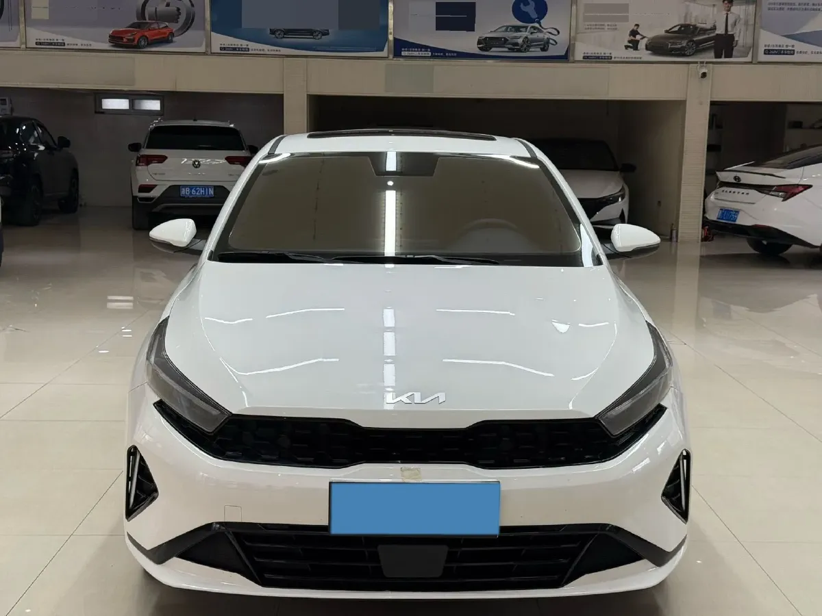 2023 Kia K3 1.4T 140HP L4 7DCT,autocango,china used car exporter,china ev exporter,chinese used car exporter,chinese used ev exporter
