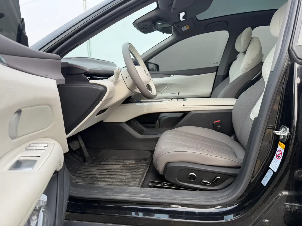 2024 Deepal L07 1.5L 98HP L4 REEV 28.39KWH,autocango,china used car exporter,china ev exporter,chinese used car exporter,chinese used ev exporter