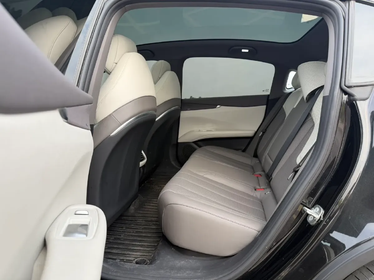 2024 Deepal L07 1.5L 98HP L4 REEV 28.39KWH,autocango,china used car exporter,china ev exporter,chinese used car exporter,chinese used ev exporter