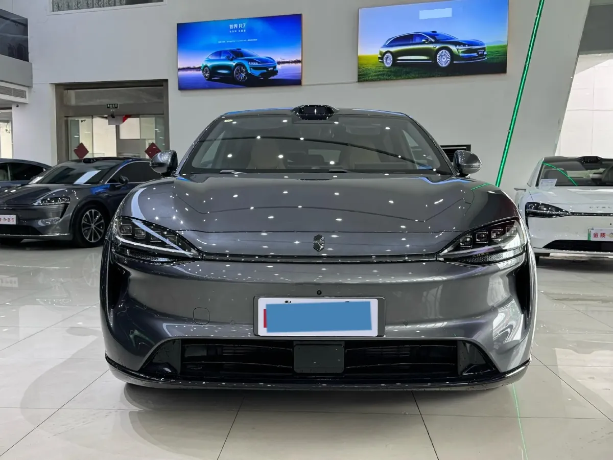 2026 Luxeed R7 REEV 156HP REEV,autocango,china used car exporter,china ev exporter,chinese used car exporter,chinese used ev exporter