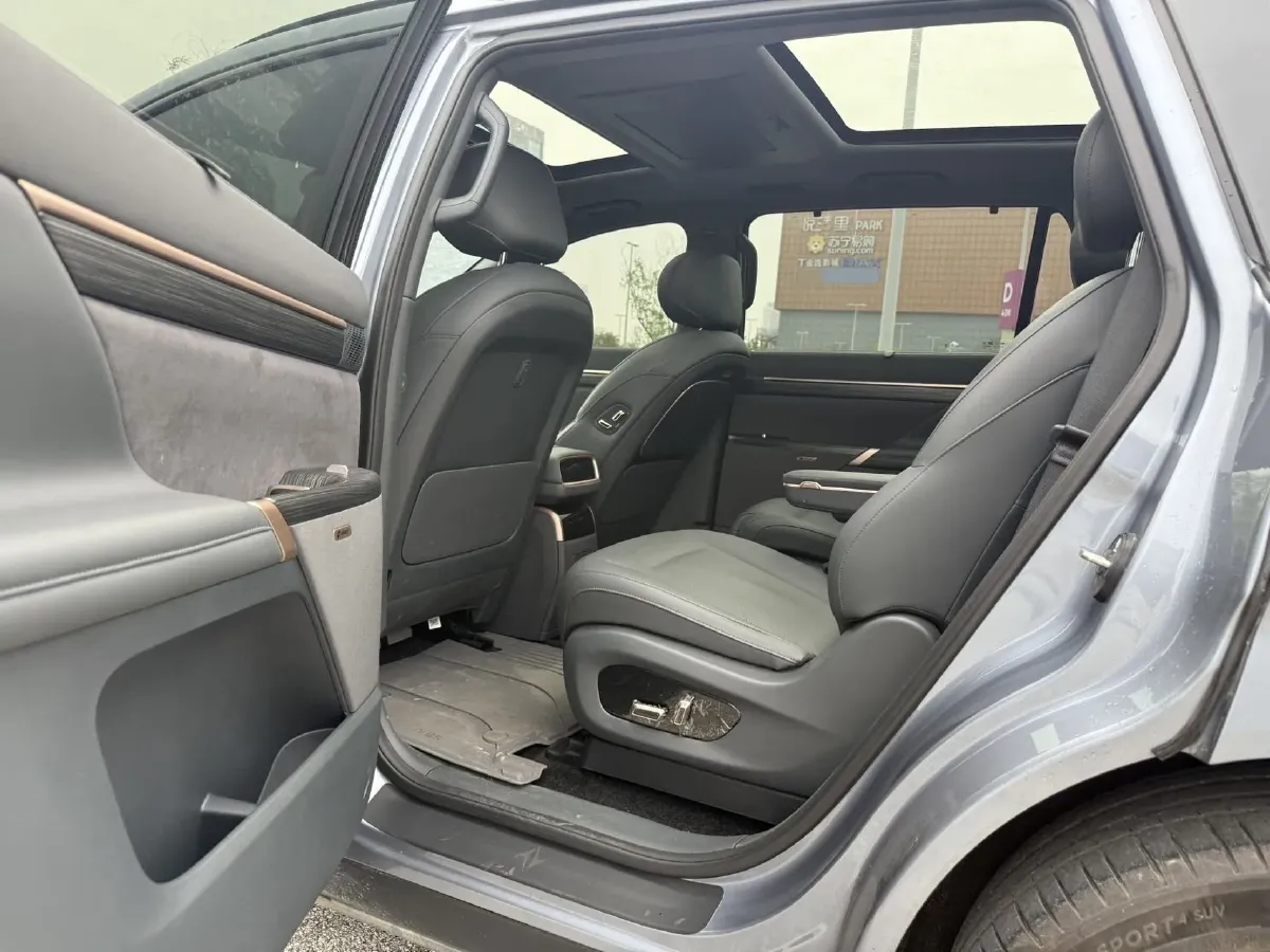 2024 DongFeng eπ eπ008 1.5T 147HP L4 REEV 34.32KWH,autocango,china used car exporter,china ev exporter,chinese used car exporter,chinese used ev exporter