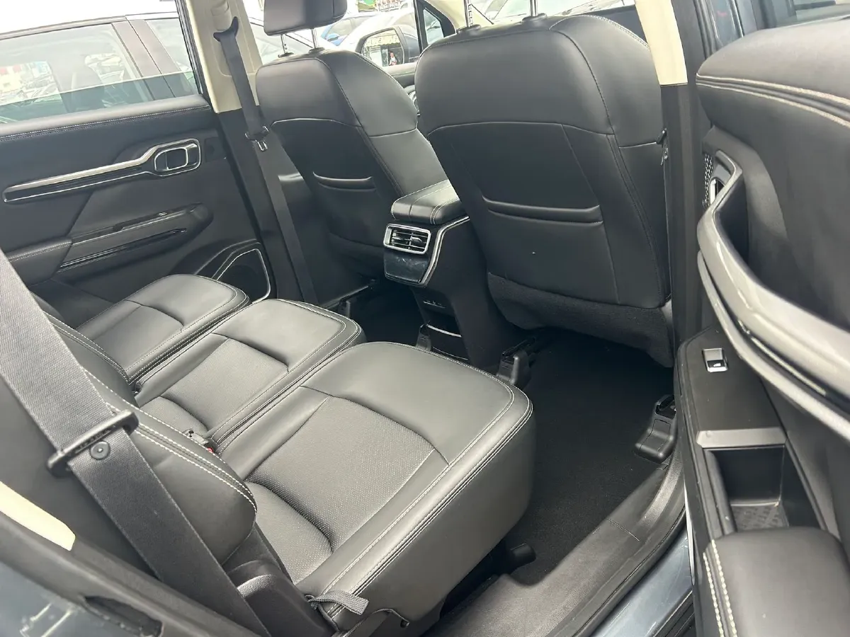 2020 Geely Okavango 1.8T 184HP L4 7DCT,autocango,china used car exporter,china ev exporter,chinese used car exporter,chinese used ev exporter