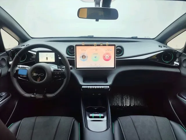 2024 BYD Dolphin BEV 44.928KWH,autocango,china used car exporter,china ev exporter,chinese used car exporter,chinese used ev exporter