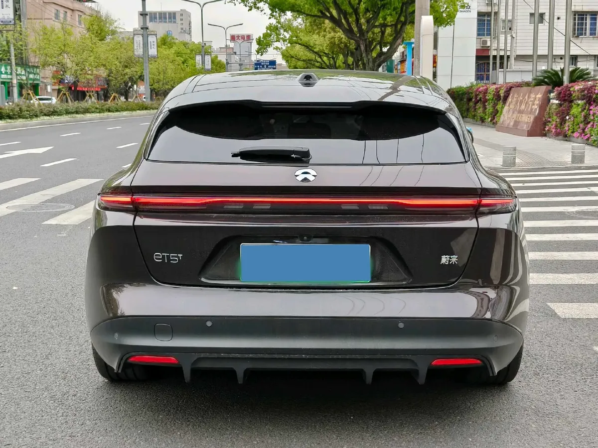 2024 NIO ET5T BEV 75KWH,autocango,china used car exporter,china ev exporter,chinese used car exporter,chinese used ev exporter