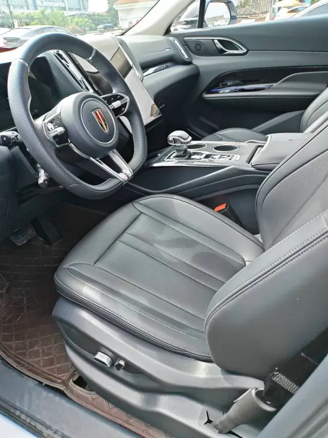 2023 HongQi HS3 1.5T 169HP L4 7DCT,autocango,china used car exporter,china ev exporter,chinese used car exporter,chinese used ev exporter