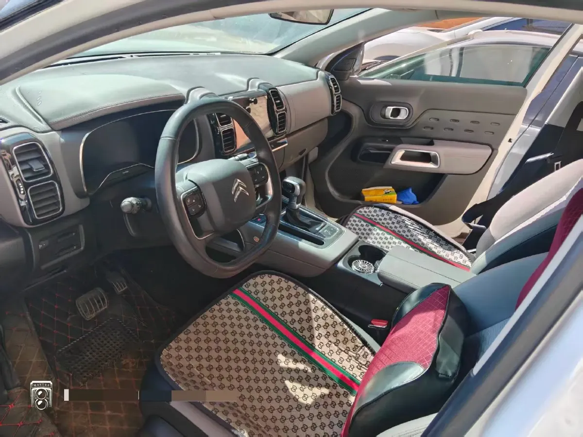 2017 Citroen C5 Aircross 1.6T 167HP L4 6AT,autocango,china used car exporter,china ev exporter,chinese used car exporter,chinese used ev exporter