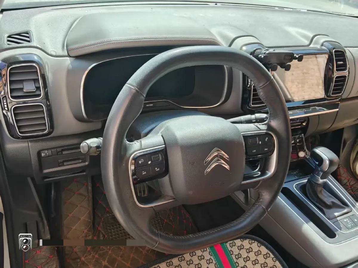 2017 Citroen C5 Aircross 1.6T 167HP L4 6AT,autocango,china used car exporter,china ev exporter,chinese used car exporter,chinese used ev exporter