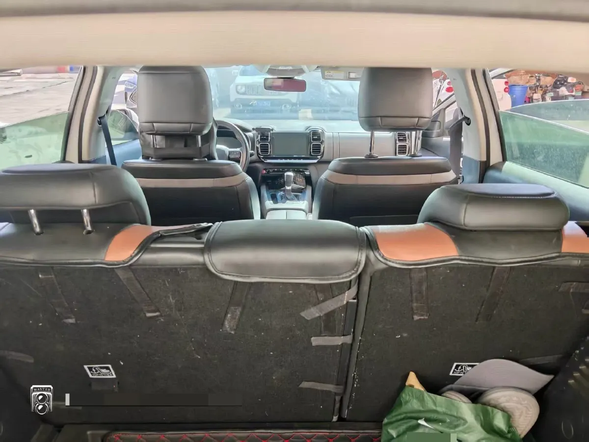 2017 Citroen C5 Aircross 1.6T 167HP L4 6AT,autocango,china used car exporter,china ev exporter,chinese used car exporter,chinese used ev exporter