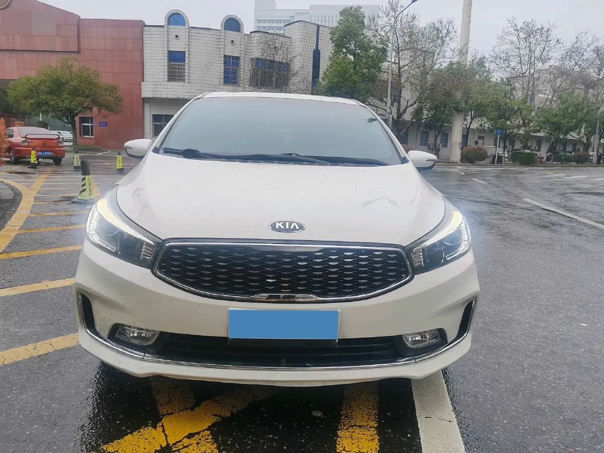 2017 Kia K3 1.6L 128HP L4 6AT,autocango,china used car exporter,china ev exporter,chinese used car exporter,chinese used ev exporter