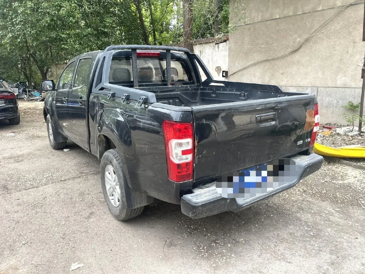 2022 Isuzu RE-MAX Jim 2.8T 120HP L4 5MT,autocango,china used car exporter,china ev exporter,chinese used car exporter,chinese used ev exporter