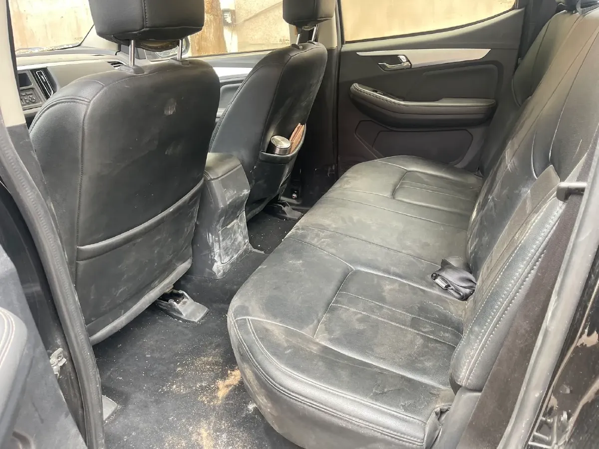 2022 Isuzu RE-MAX Jim 2.8T 120HP L4 5MT,autocango,china used car exporter,china ev exporter,chinese used car exporter,chinese used ev exporter