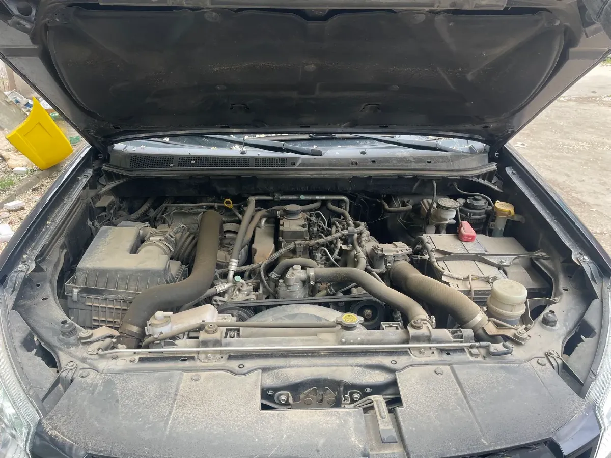 2022 Isuzu RE-MAX Jim 2.8T 120HP L4 5MT,autocango,china used car exporter,china ev exporter,chinese used car exporter,chinese used ev exporter