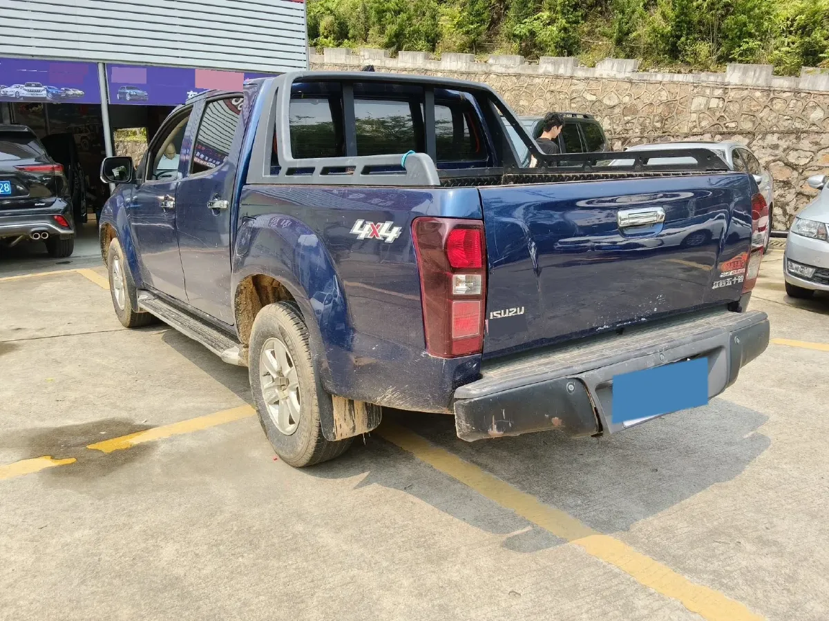 2020 Isuzu LingTuo 2.5T 150HP L4 6AT,autocango,china used car exporter,china ev exporter,chinese used car exporter,chinese used ev exporter