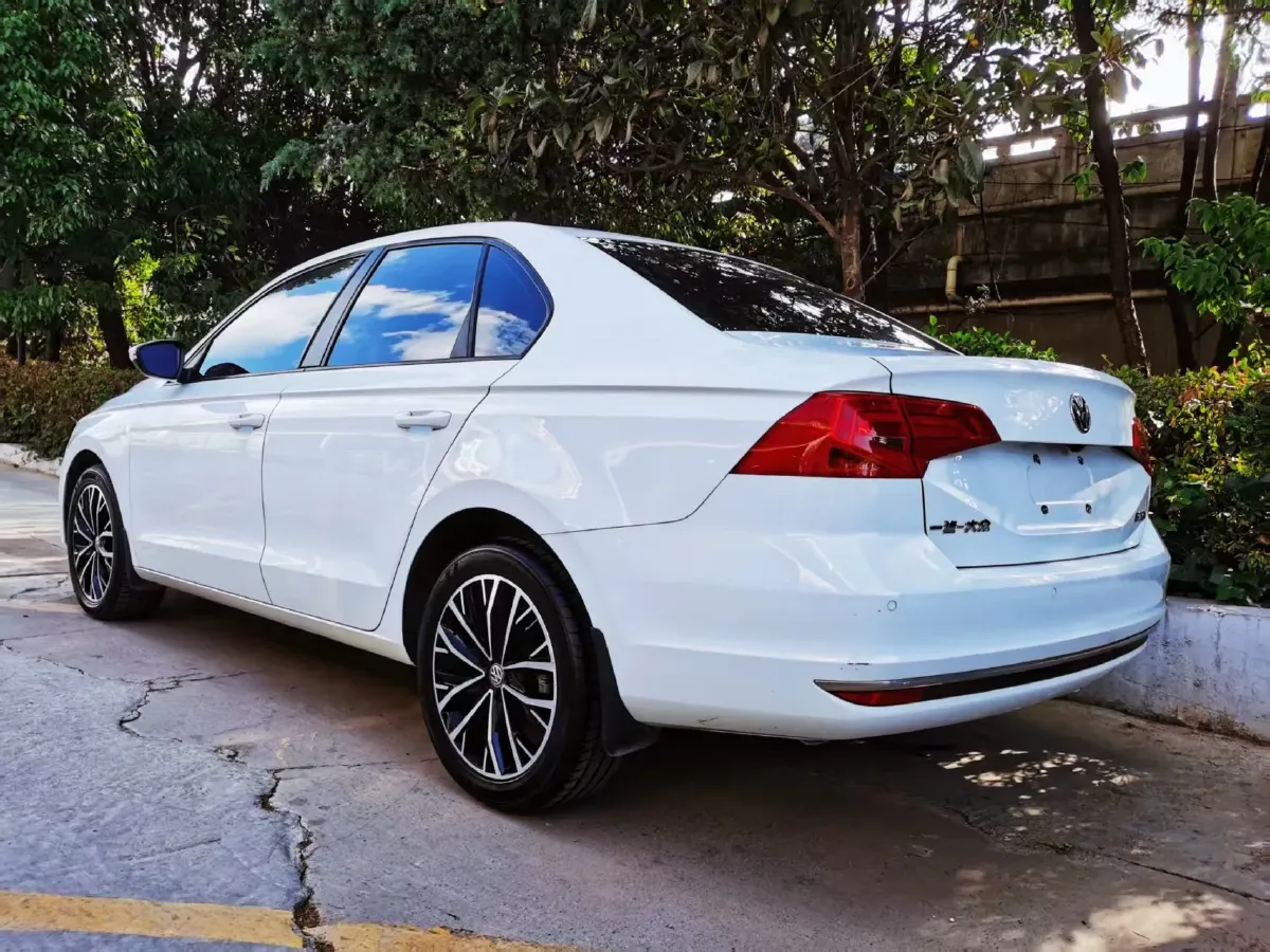 2019 Volkswagen Bora 1.5L 112HP L4 5MT,autocango,china used car exporter,china ev exporter,chinese used car exporter,chinese used ev exporter
